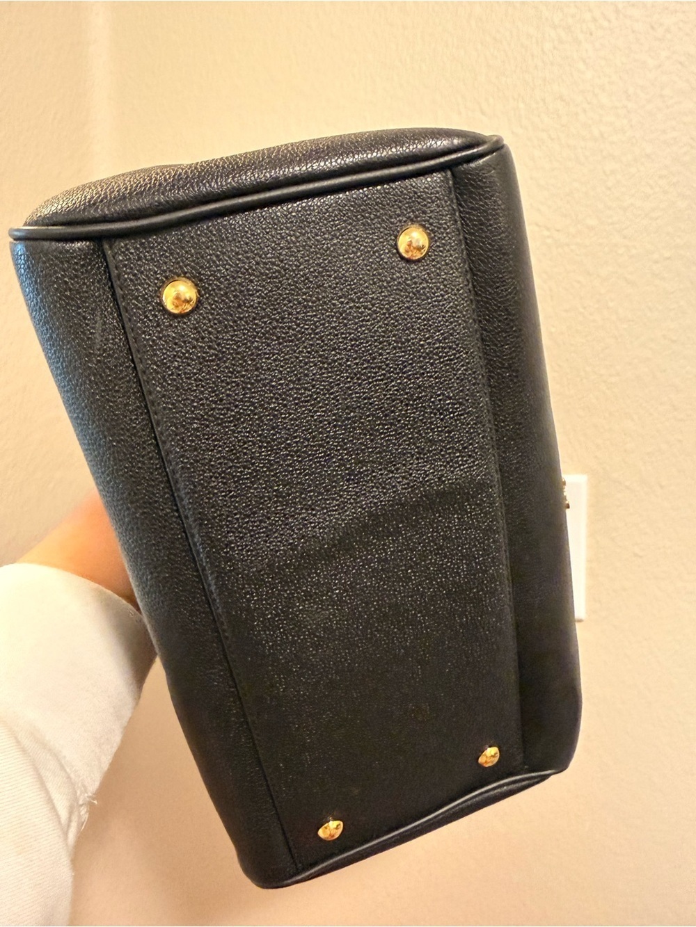 MCM Black Leather Boston Bag with Gold Hardware - Picture 4 of 15